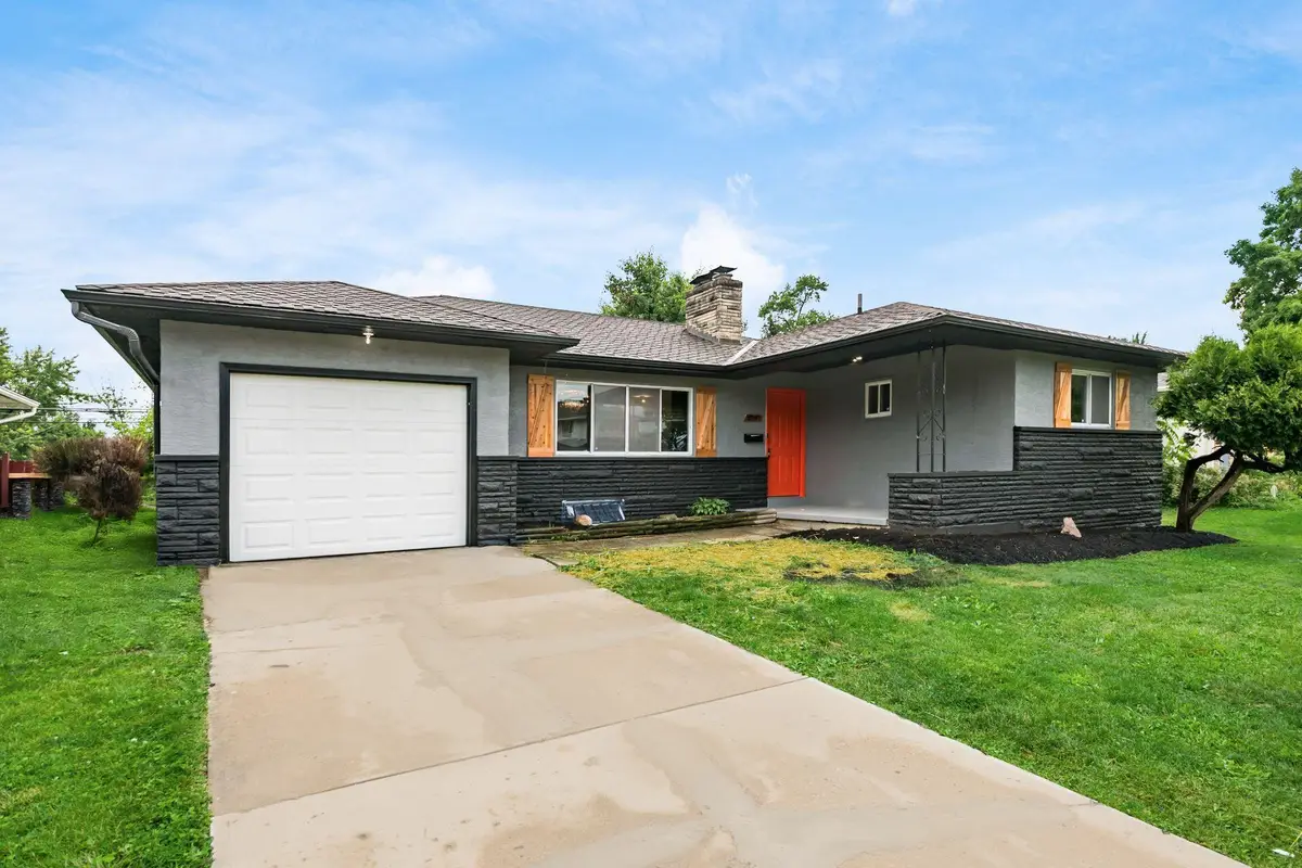 3941 Chrisview Drive, Columbus, OH 43227 - #1