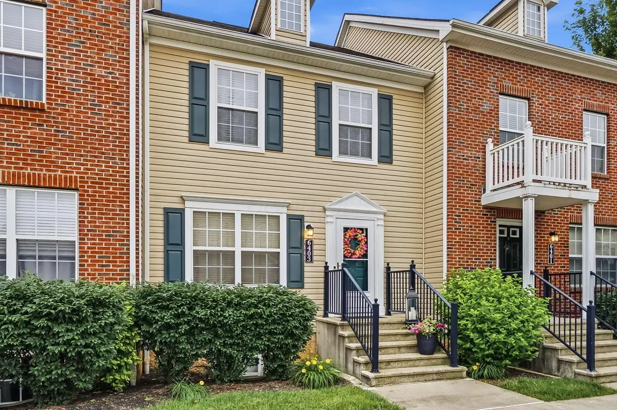 6403 Walnut Fork Drive, Westerville, OH 43081 - #1
