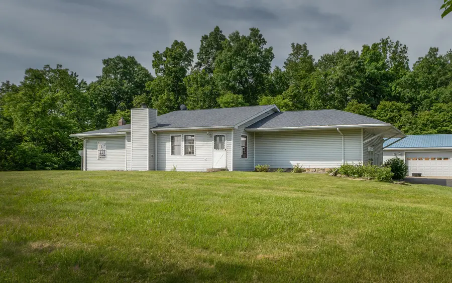 12345 Pleasant Valley Road Ne, Utica, OH 43080 - #3