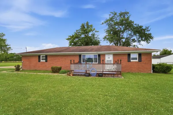 10575 Fitzgerald Outlet Street, Mount Sterling, OH 43143