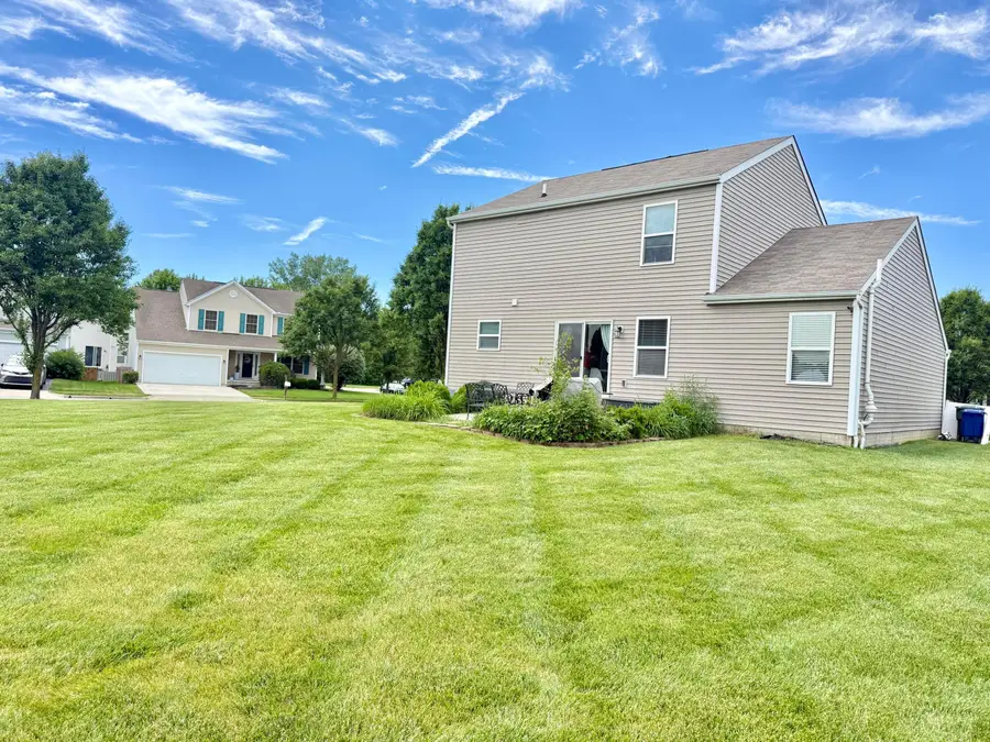 3885 Wolf Creek Road, Grove City, OH 43123 - #2