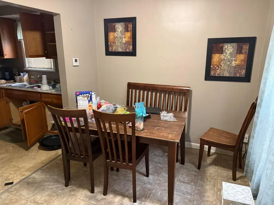 594 S Hampton Road, Columbus, OH 43213 - #3