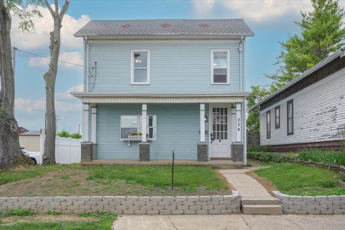 228 W Market Street, Washington Court House, OH 43160 - #1