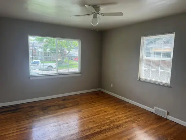 2745 Regina Avenue, Columbus, OH 43204
