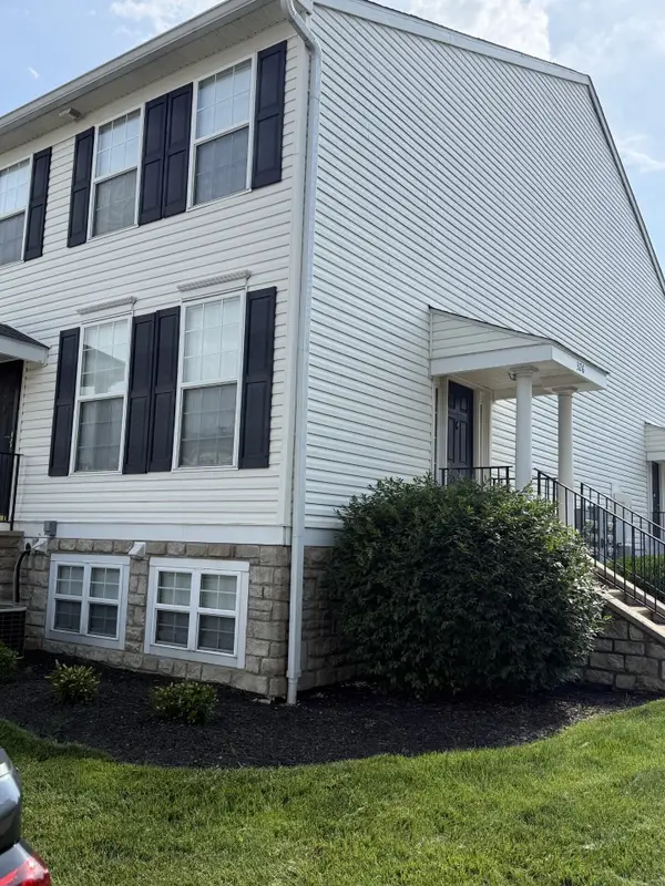 326 Shadbush Drive, Blacklick, OH 43004