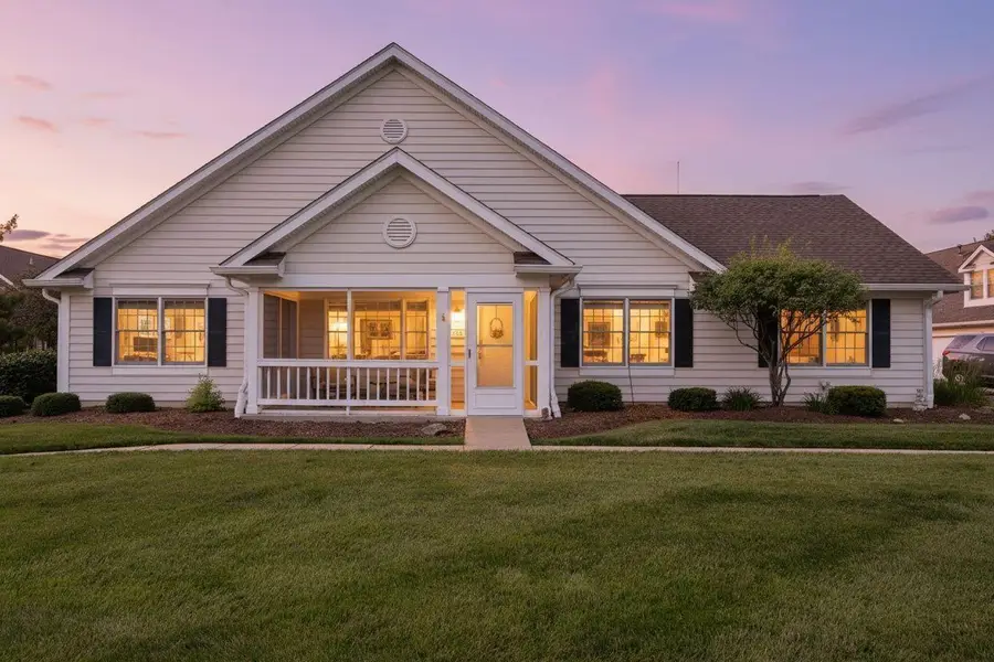 6667 Henschen Circle, Westerville, OH 43082 - #3