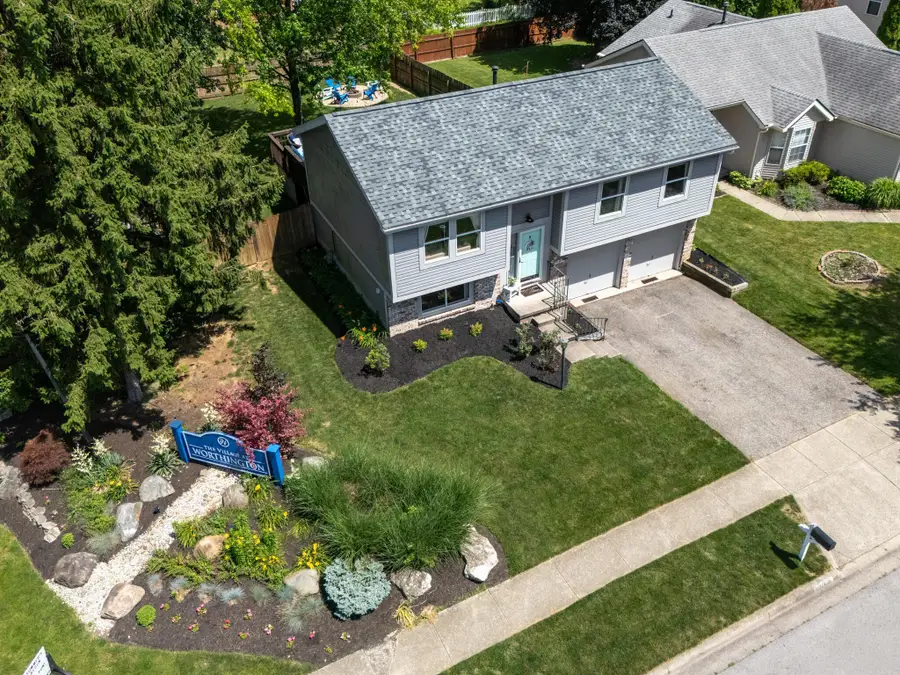 8008 Leaview Drive, Columbus, OH 43235 - #2