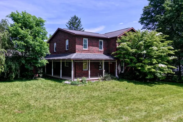 3973 Wadsworth Road, Norton, OH 44203