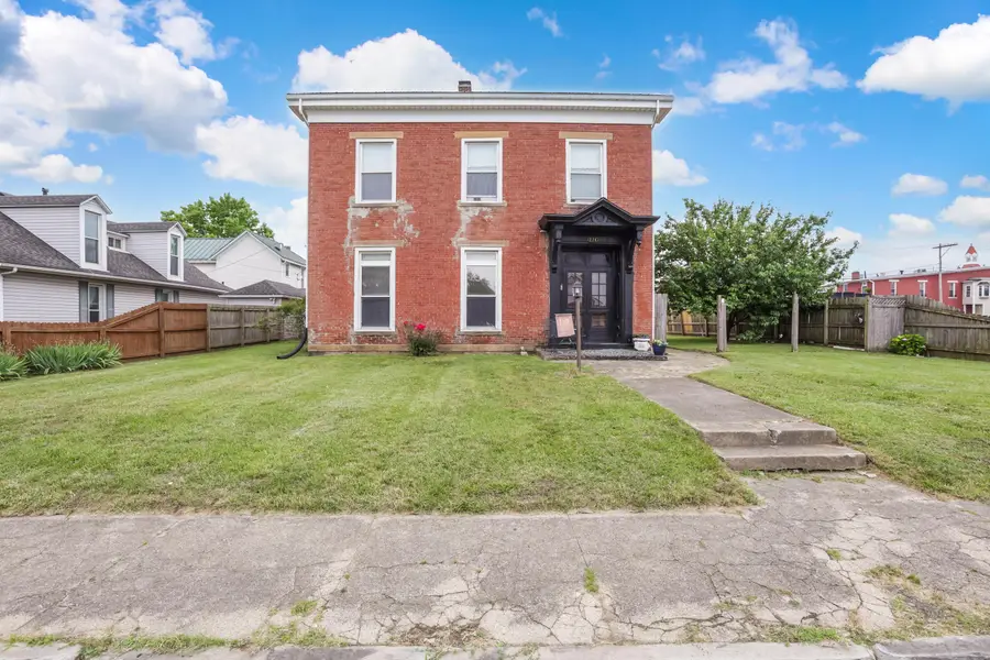 124 N Scioto Street, Circleville, OH 43113 - #3