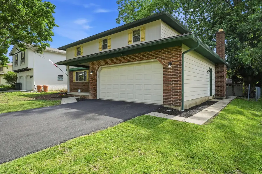 5446 Blue Ash Road, Columbus, OH 43229 - #2
