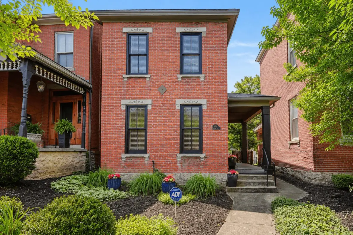 101 Warren Street, Columbus, OH 43215 - #1