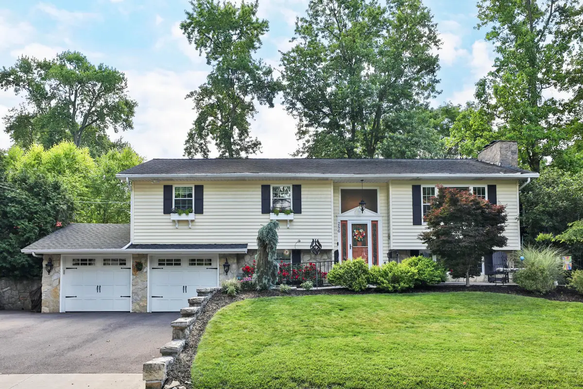 286 Beverly Place, Worthington, OH 43085 - #1
