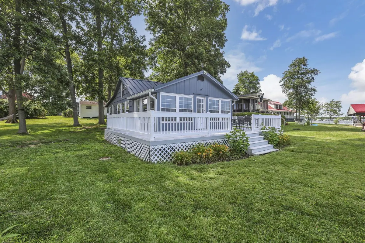 13384 Orchard Island Ne, Millersport, OH 43046 - #1
