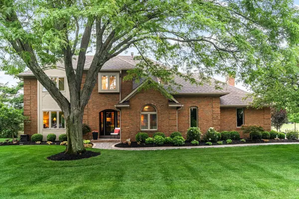 8602 Davington Drive, Dublin, OH 43017