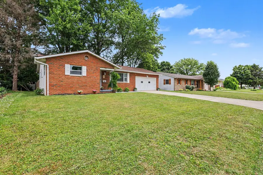 178 Cliffview Drive, Mount Sterling, OH 43143 - #2