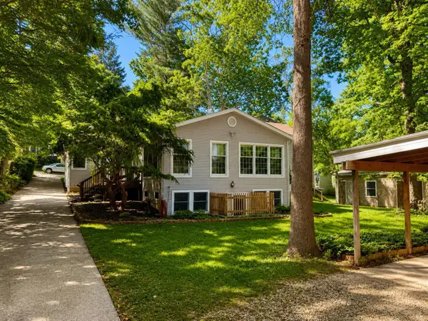 225 Summit Street, Granville, OH 43023