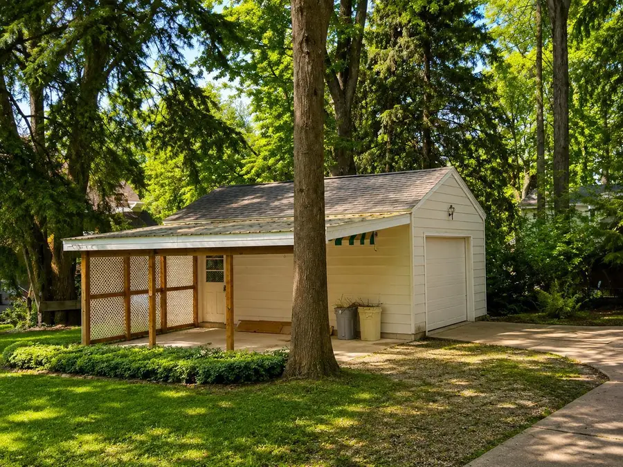 225 Summit Street, Granville, OH 43023 - #2