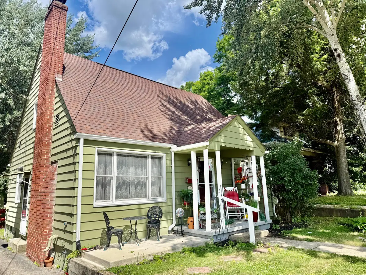 219 N Buena Vista Street, Newark, OH 43055 - #1