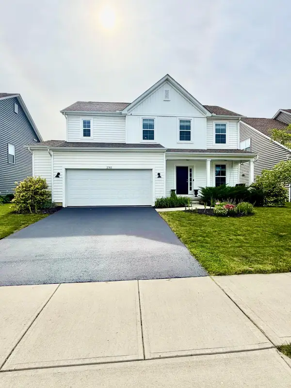 2761 Newbern Drive E, Blacklick, OH 43004
