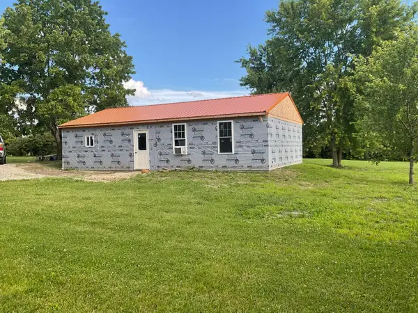 5695 County Rd 11, New Lexington, OH 43764