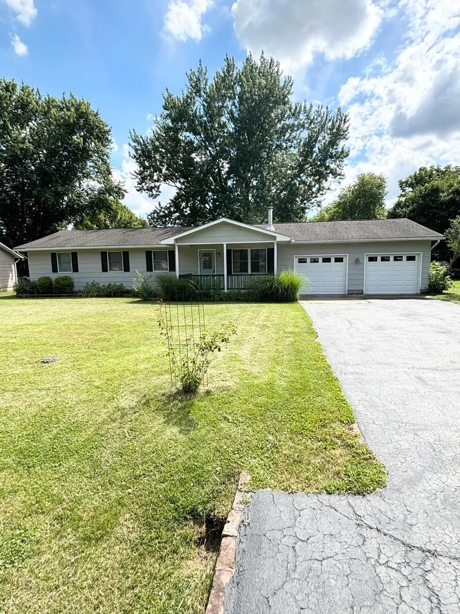 755 Leslie Nw, Washington Court House, OH 43160 - #2