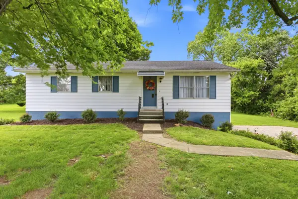 85 Pleasant Lee Drive, Heath, OH 43056