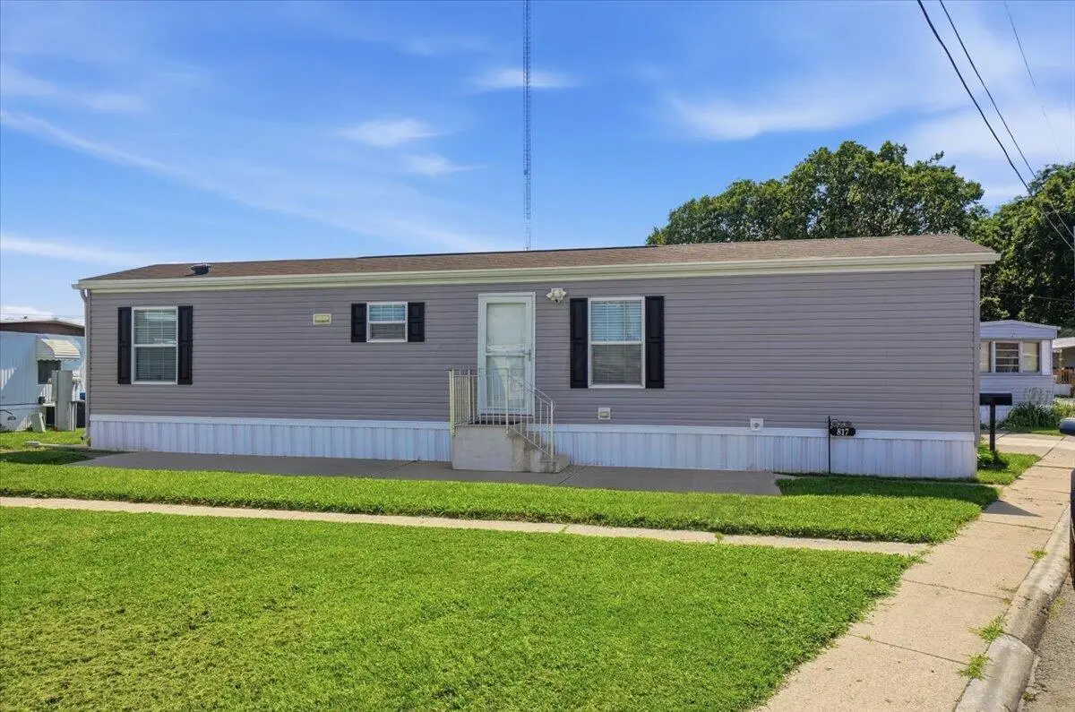 817 Janice Parkway, Columbus, OH 43223 - #1