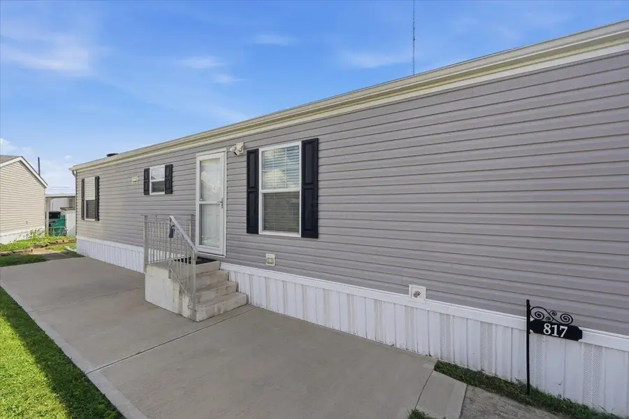 817 Janice Parkway, Columbus, OH 43223 - #3