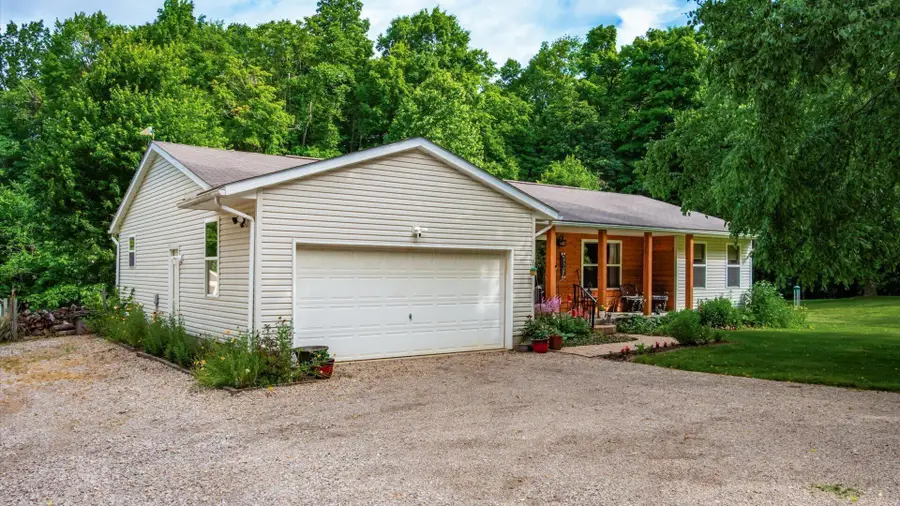 9250 Township Road 169 Ne, New Lexington, OH 43764 - #2