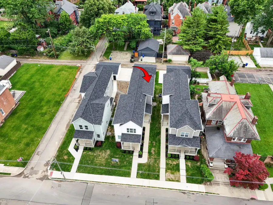 977 Oak Street, Columbus, OH 43205 - #2