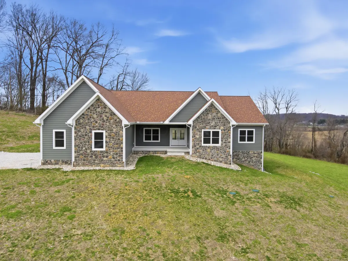 3597 Country Club Road Sw, Lancaster, OH 43130 - #1