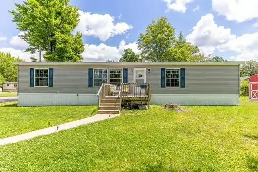 10610 E State Route 762, Lockbourne, OH 43137