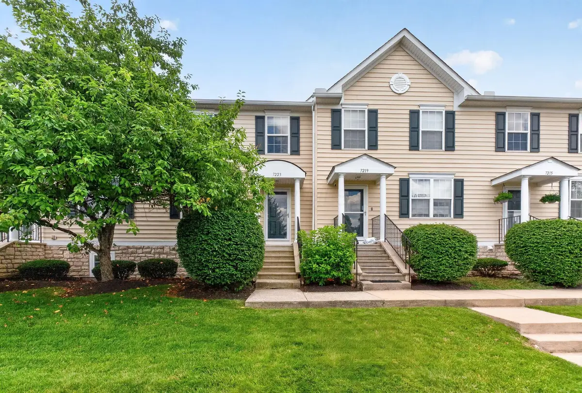 7223 Colonial Affair Drive, New Albany, OH 43054 - #1