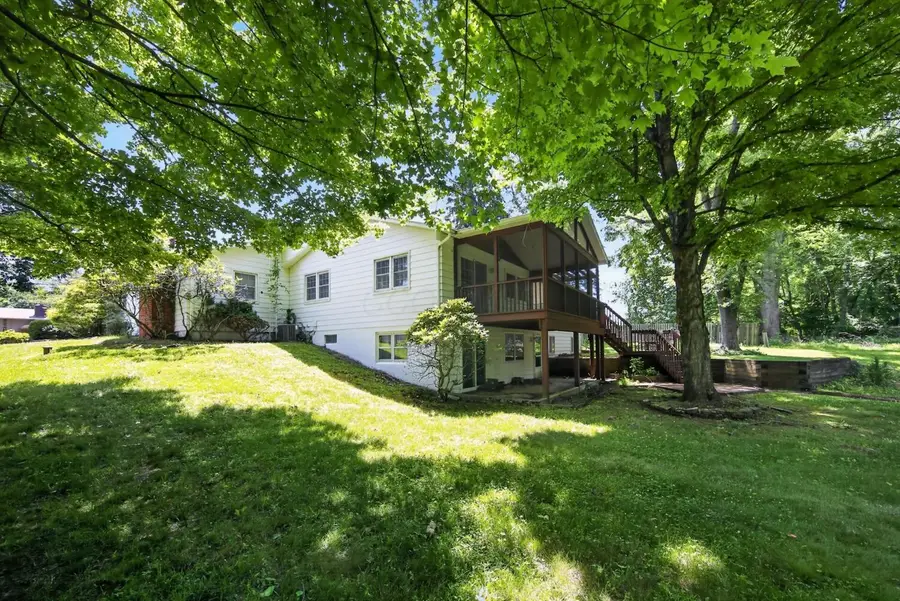 1323 Howell Drive, Newark, OH 43055 - #3