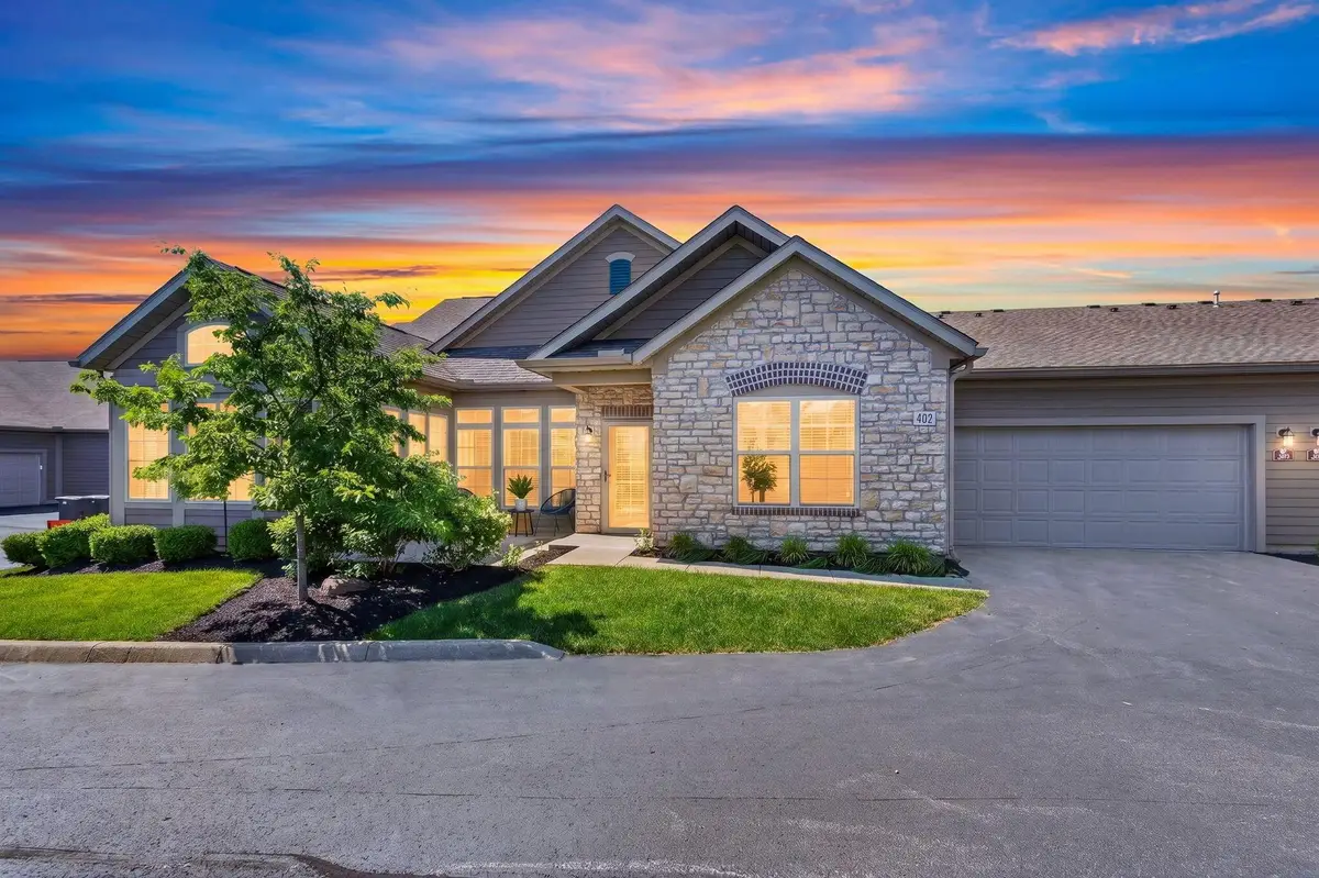 402 Stoneshire Loop, Pataskala, OH 43062 - #1
