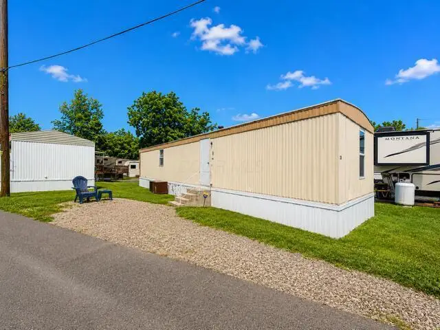25 Horseshoe Drive, Newark, OH 43055 - #3