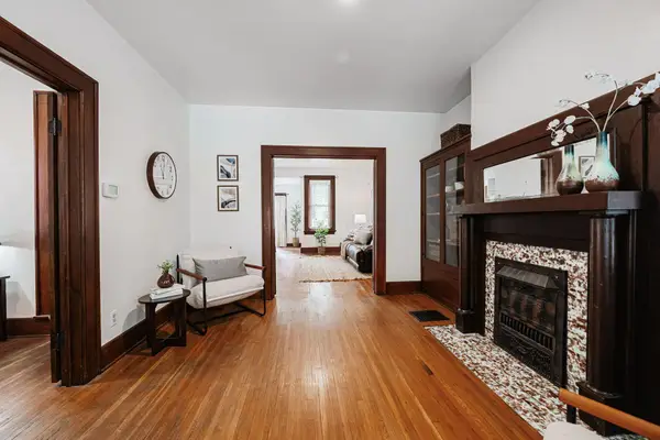 373 Stewart Avenue, Columbus, OH 43206
