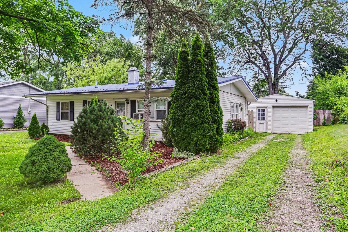 712 Meadow Drive, Newark, OH 43055 - #1