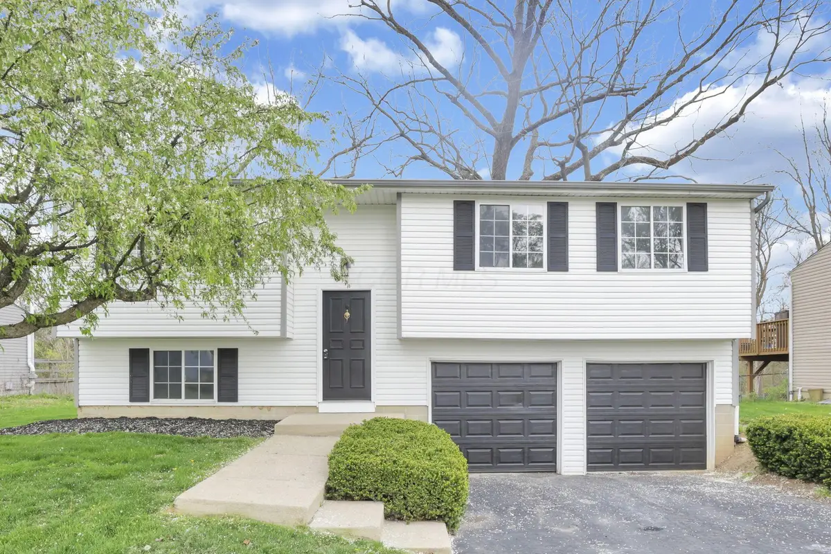 8906 Lakefield Court, Galloway, OH 43119 - #1