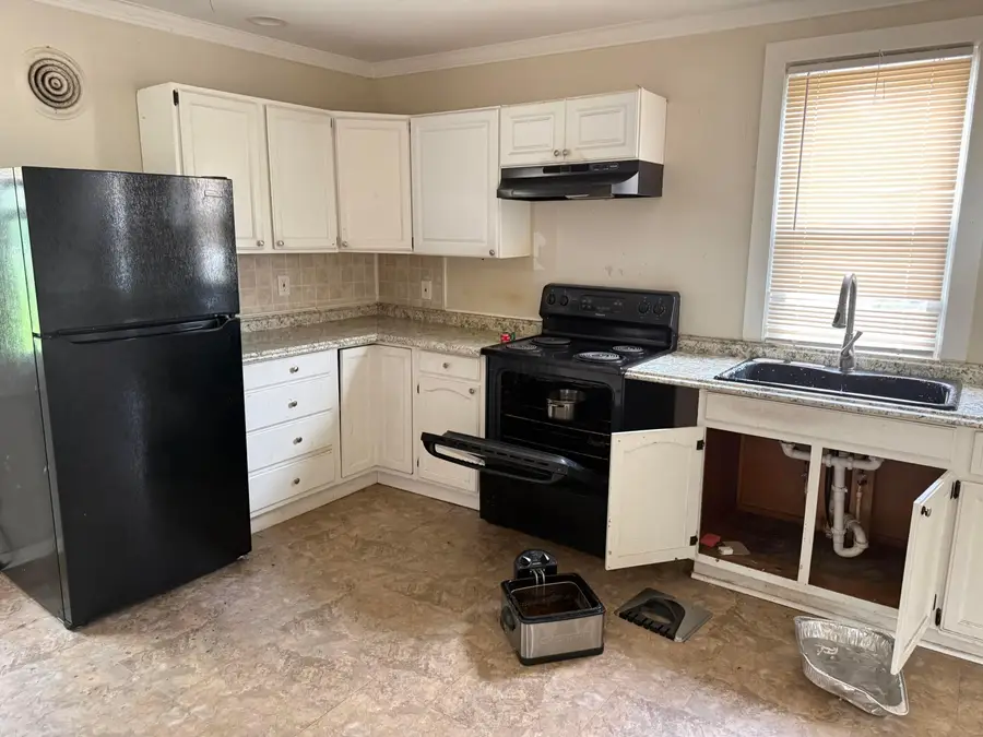 411 Josephine Avenue, Columbus, OH 43204 - #2