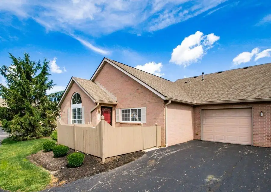 1244 Amberlea Drive E, Columbus, OH 43230 - #2