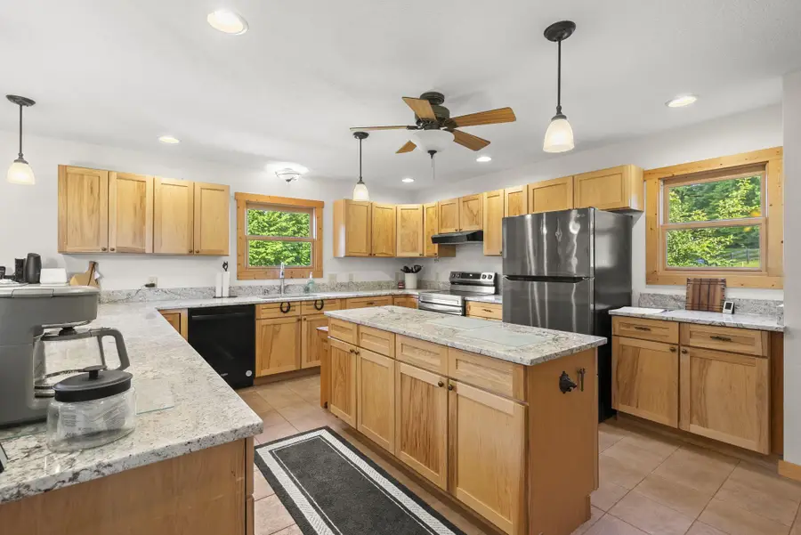 1825 Chickasaw Lane, Sugar Grove, OH 43155 - #3