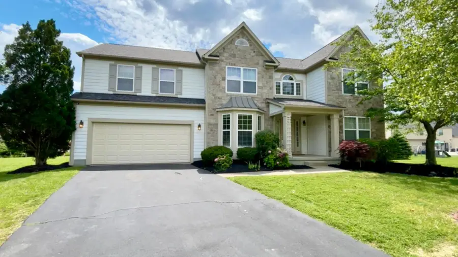 7321 Clover Park Way, Dublin, OH 43016 - #2