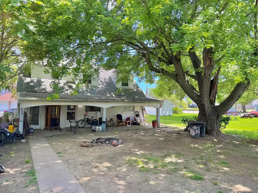 411 E Market Street, Washington Court House, OH 43160 - #2