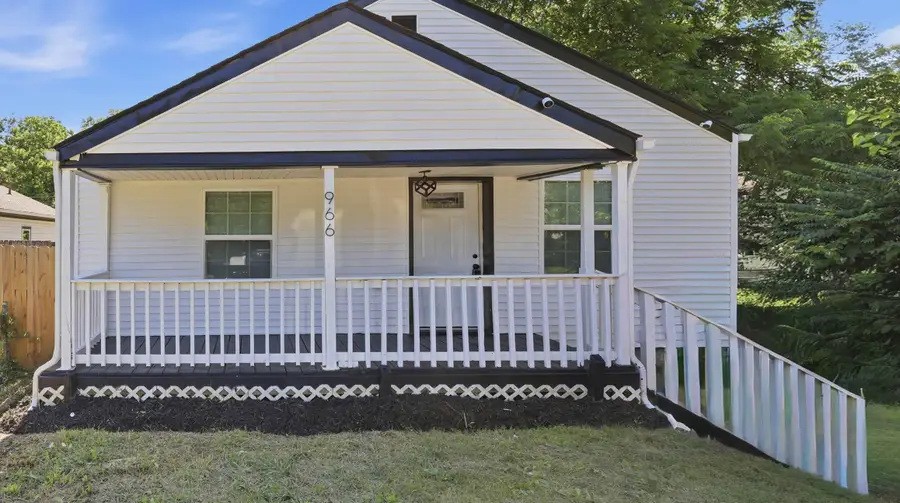 966 Whitethorne Avenue, Columbus, OH 43223 - #2