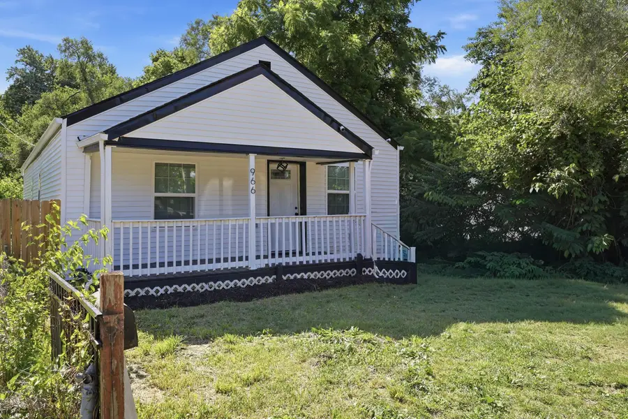 966 Whitethorne Avenue, Columbus, OH 43223 - #3