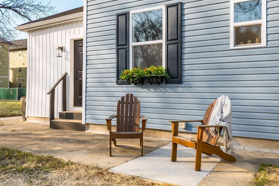 263 S 20th Street, Columbus, OH 43205 - #3