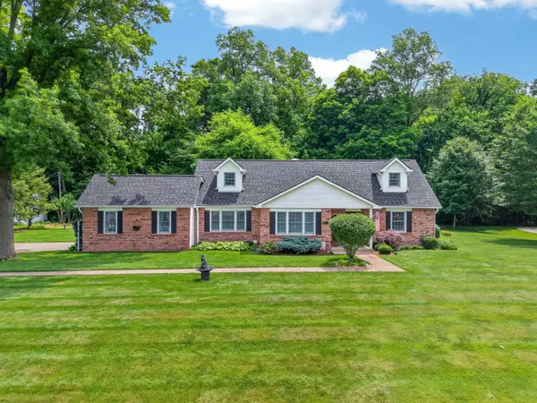 18 Eastlake Road, Reynoldsburg, OH 43068