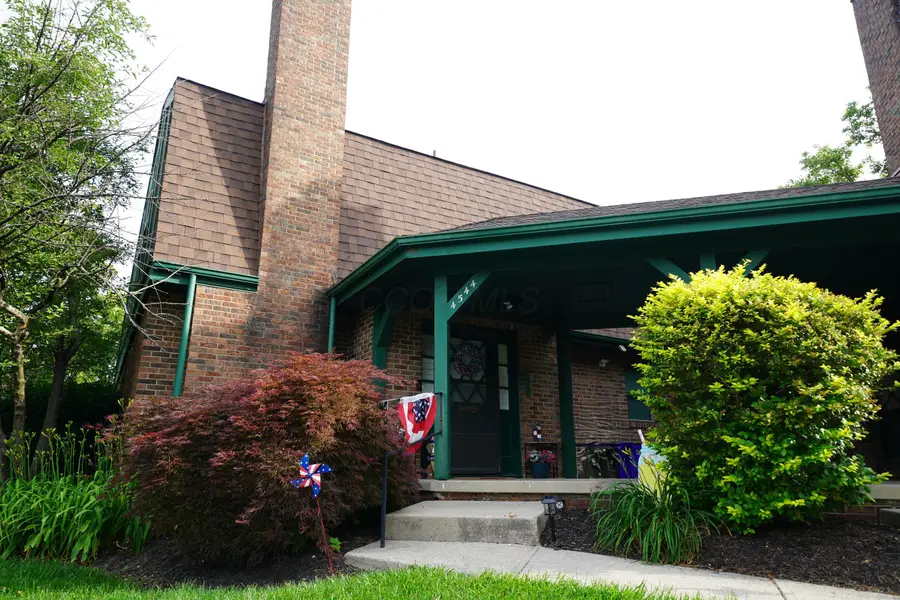 4544 Sandringham Drive, Columbus, OH 43220 - #2