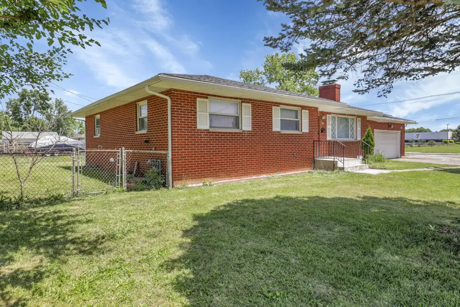 1546 Sandalwood Place, Columbus, OH 43229 - #2